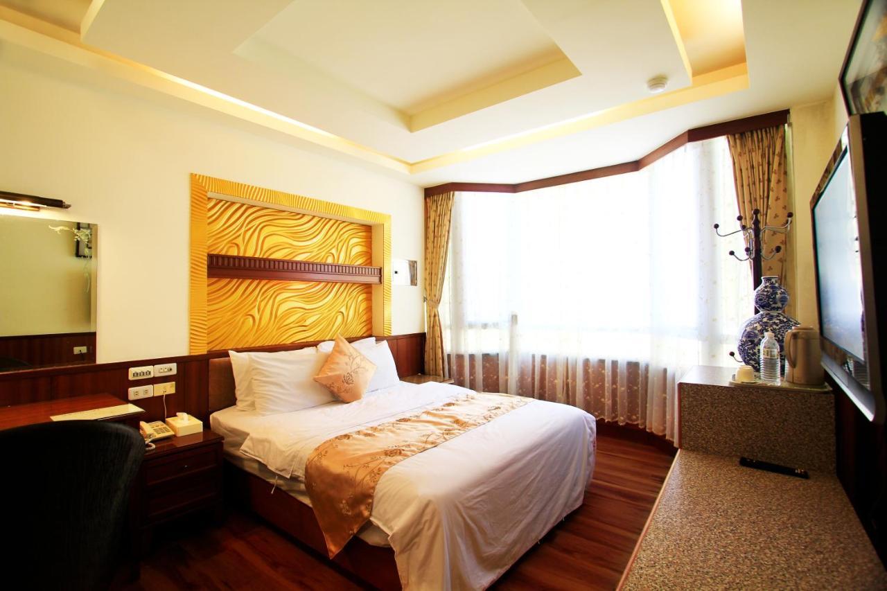 Hejia Hot Spring Hotel Ренай Экстерьер фото